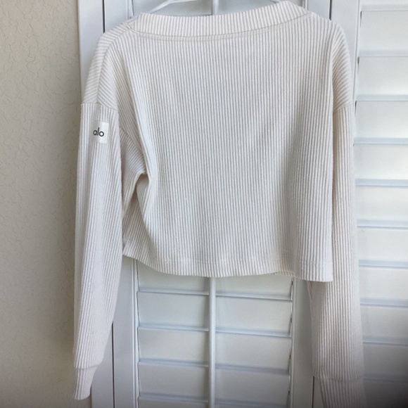 ALO off white ribbed cropped top - Picture 3 of 3